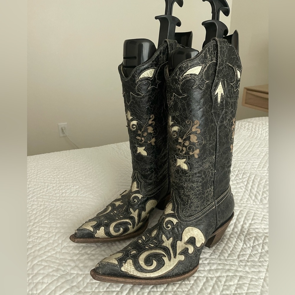 Corral Bone Lizard Overlay Boots Women 8 M Black Leather Western C2116 Snip Toe